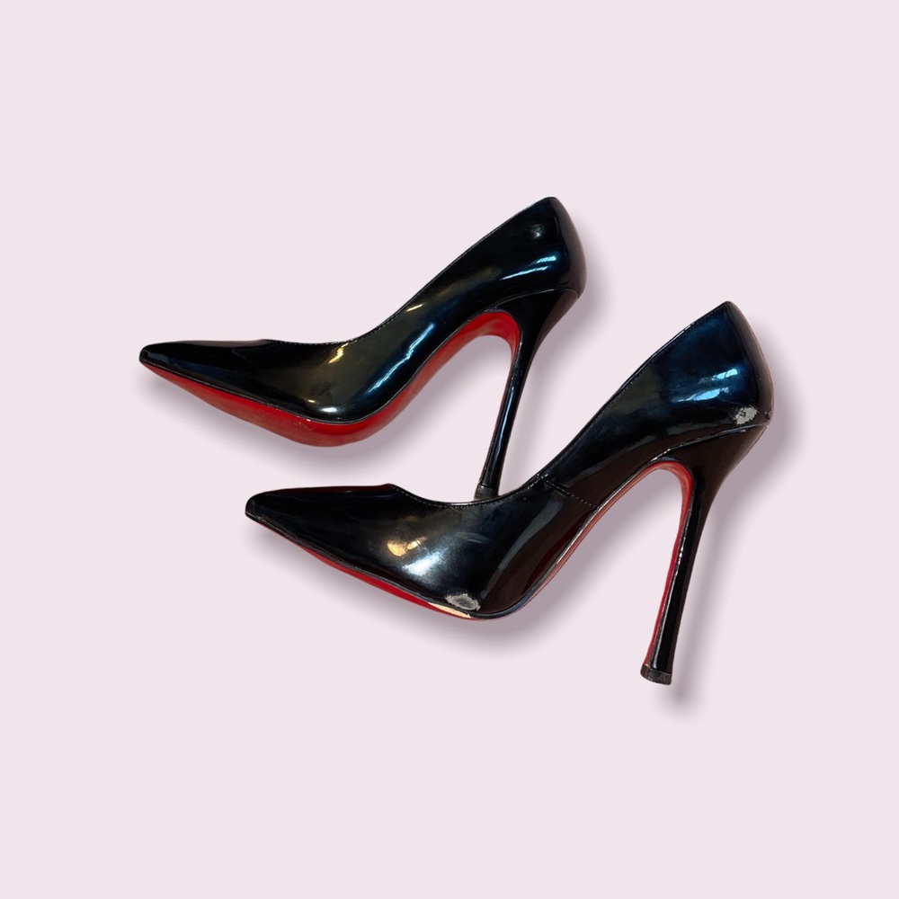 Authentic Christian Louboutin Pigalle Follies Pointed Toe Pump